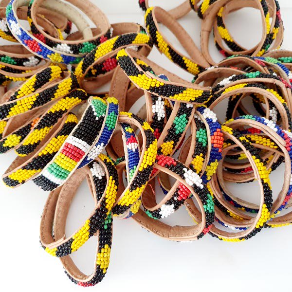 Armbanden leer