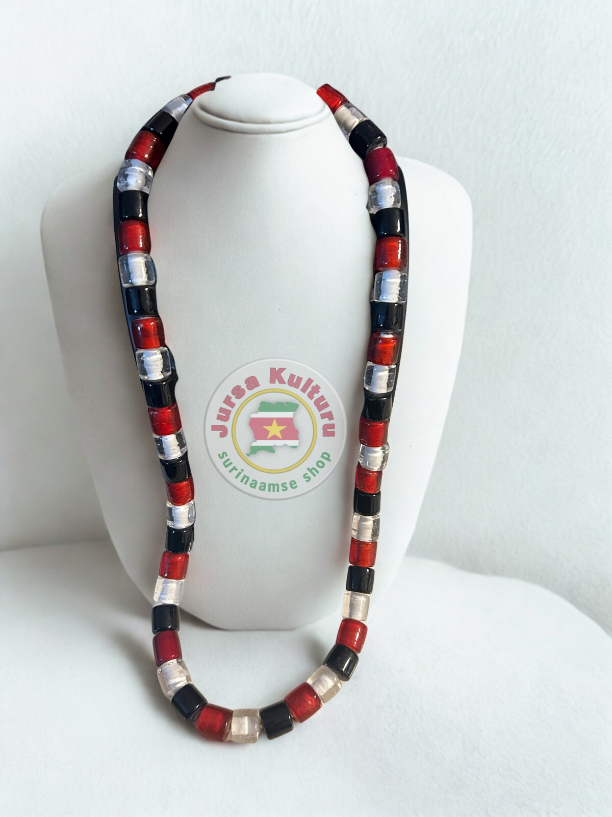 Ketting: Boka-rood-wit-zwart