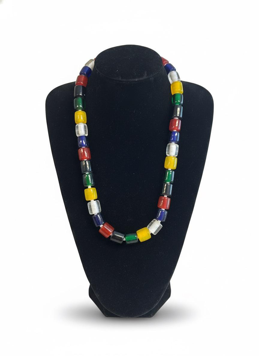 Ketting-Boka gekleurd grootmodel