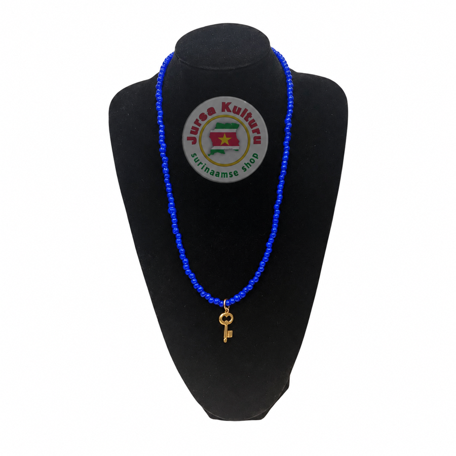 Ketting-Busi ingi boka met goudensleutel hanger