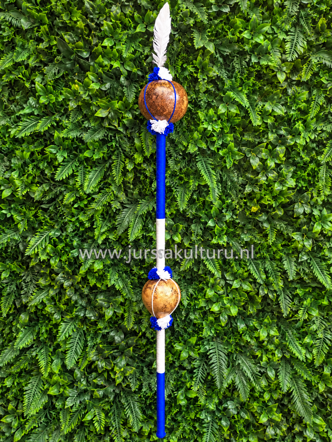 Busi Ingi Piai godo – blauw-wit met dubbele kalebassen