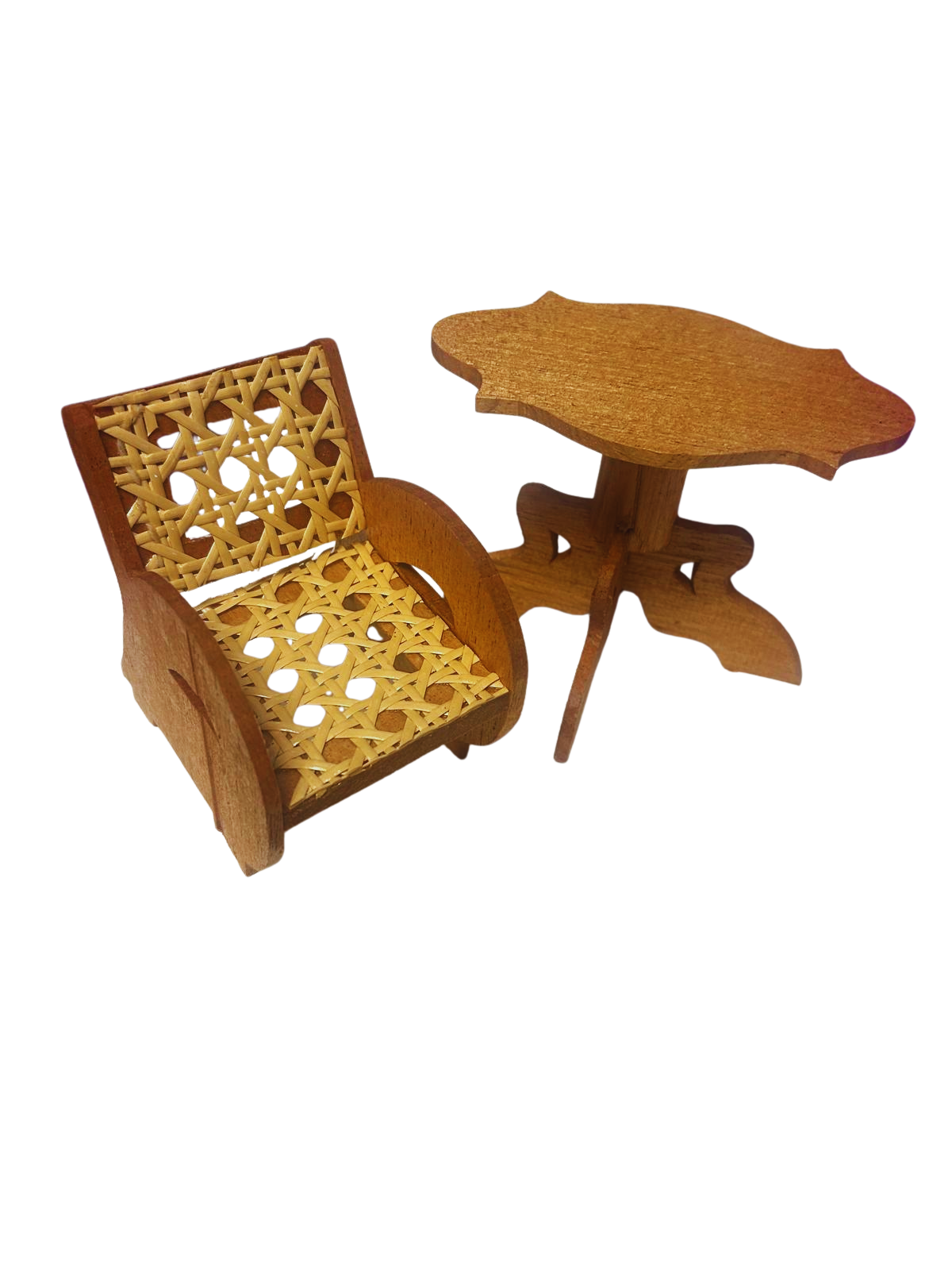 Miniatuur houten stoel en tafel, foto 2