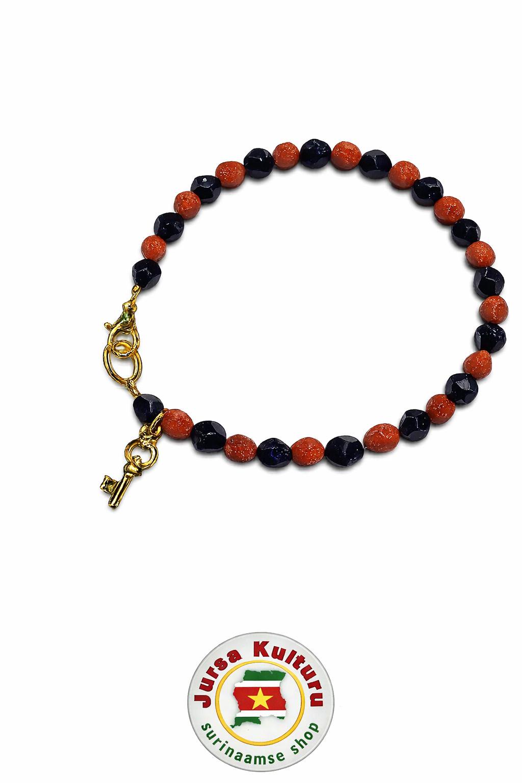 Armband -Zandsteen zwart/bruin met sleutel